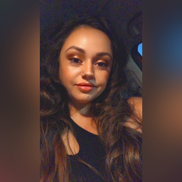 Meet your Posher, Alex - Picture 1 of 1